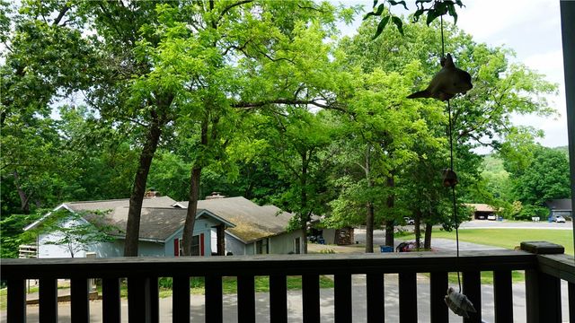 66 Dogwood Drive, Bella Vista, AR 72715