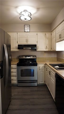 66 Dogwood Drive, Bella Vista, AR 72715