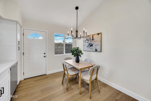 5747 N 67TH Drive, Glendale, AZ 85303