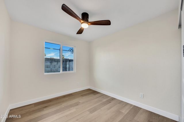 5747 N 67TH Drive, Glendale, AZ 85303