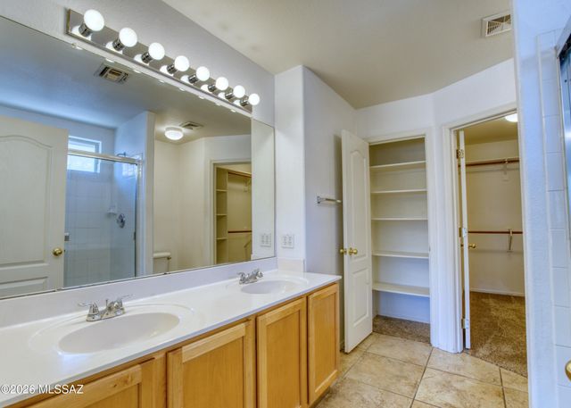 7931 W Mural Hill Drive, Tucson, AZ 85743