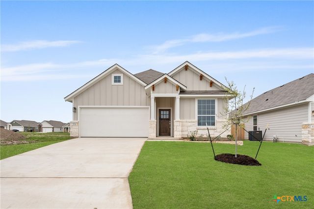 704 Seven Springs Drive, Temple, TX 76502