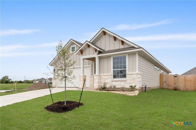 704 Seven Springs Drive, Temple, TX 76502