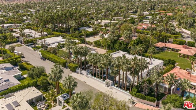 520 W Via Lola, Palm Springs, CA 92262