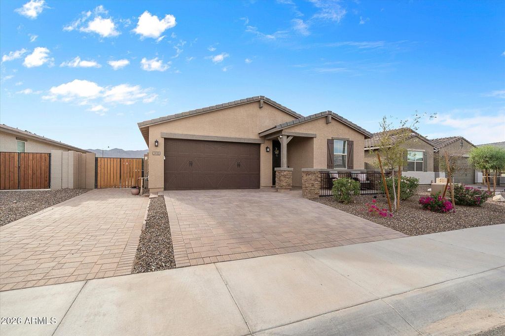 5930 N 202ND Lane, Litchfield Park, AZ 85340 — photo 2