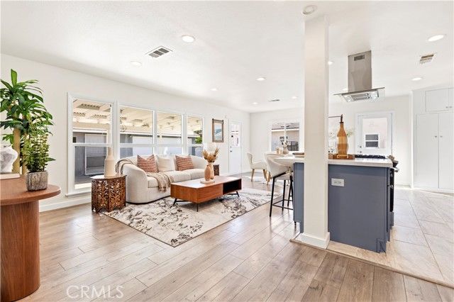 608 Ladera Vista, Fullerton, CA 92831