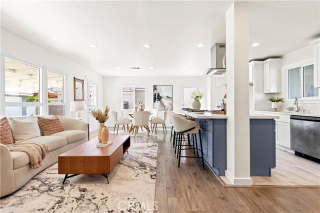 608 Ladera Vista, Fullerton, CA 92831