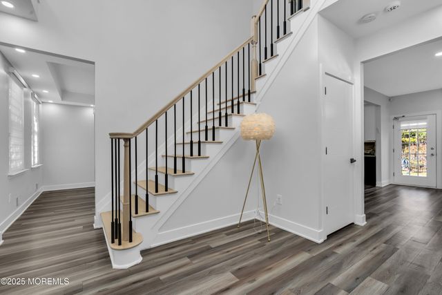 9 Dominion Drive, Jackson, NJ 08527