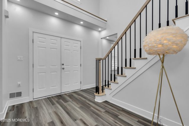 9 Dominion Drive, Jackson, NJ 08527