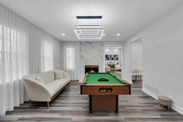 9 Dominion Drive, Jackson, NJ 08527