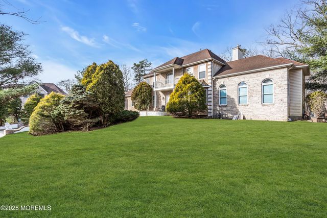 9 Dominion Drive, Jackson, NJ 08527