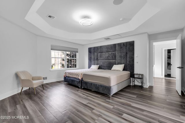 9 Dominion Drive, Jackson, NJ 08527