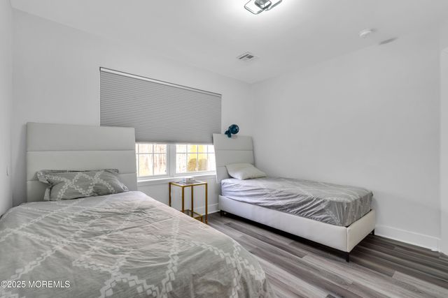 9 Dominion Drive, Jackson, NJ 08527