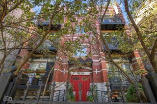 4226 N Ashland Avenue 4A, Chicago, IL 60613