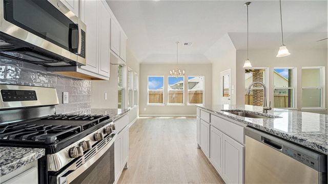 855 Waukegan Road, Conroe, TX 77306