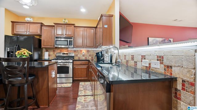 5813 CHESHIRE COVE TRAIL, Mccalla, AL 35111