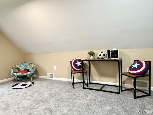 1717 Whitney Avenue, Niagara Falls, NY 14301