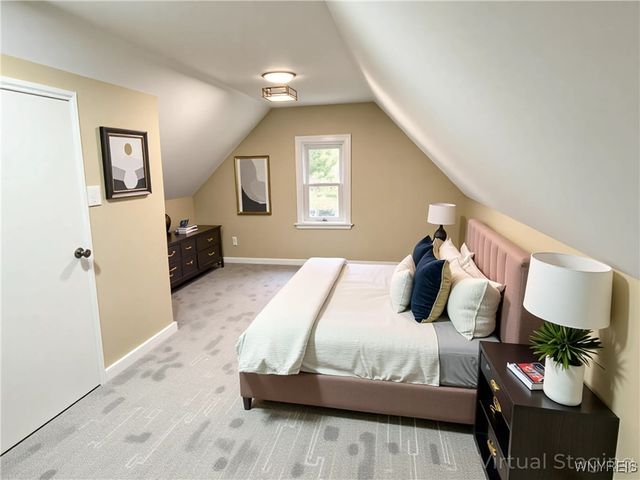 1717 Whitney Avenue, Niagara Falls, NY 14301