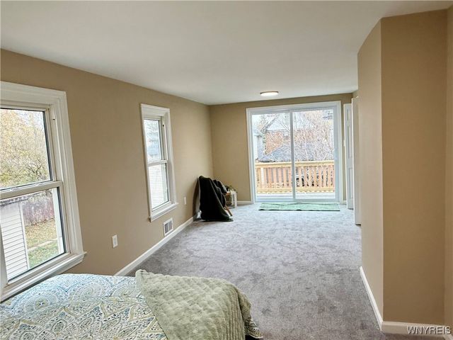 1717 Whitney Avenue, Niagara Falls, NY 14301