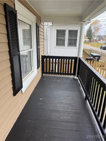 1717 Whitney Avenue, Niagara Falls, NY 14301