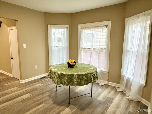 1717 Whitney Avenue, Niagara Falls, NY 14301