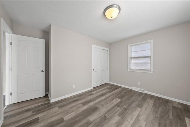 10116 W 52 Terrace, Merriam, KS 66203