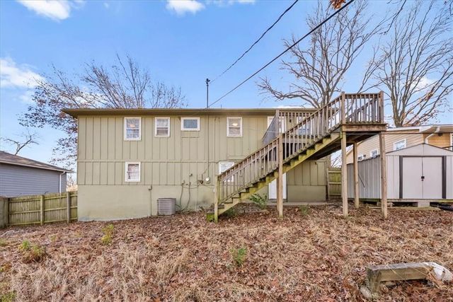 10116 W 52 Terrace, Merriam, KS 66203