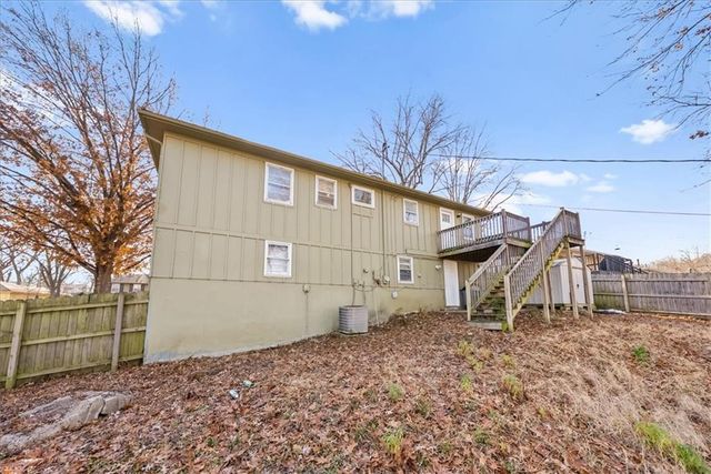 10116 W 52 Terrace, Merriam, KS 66203