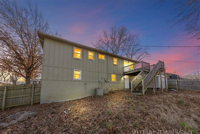 10116 W 52 Terrace, Merriam, KS 66203