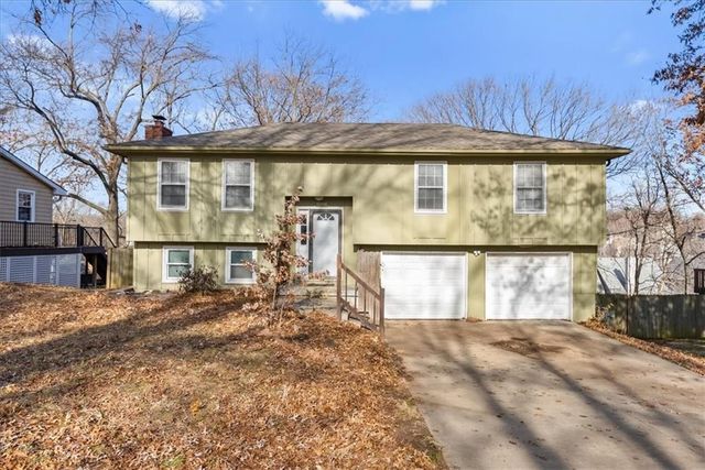 10116 W 52 Terrace, Merriam, KS 66203