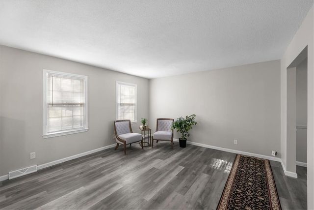 10116 W 52 Terrace, Merriam, KS 66203