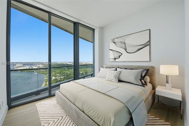 175 SE 25th Rd 3302, Miami, FL 33129