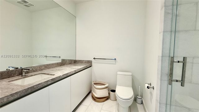 175 SE 25th Rd 3302, Miami, FL 33129