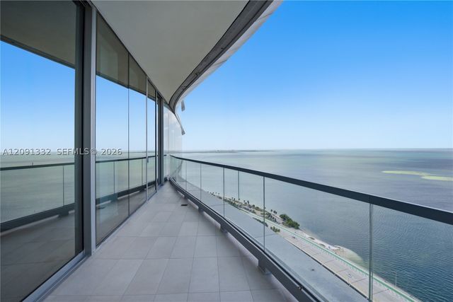 175 SE 25th Rd 3302, Miami, FL 33129