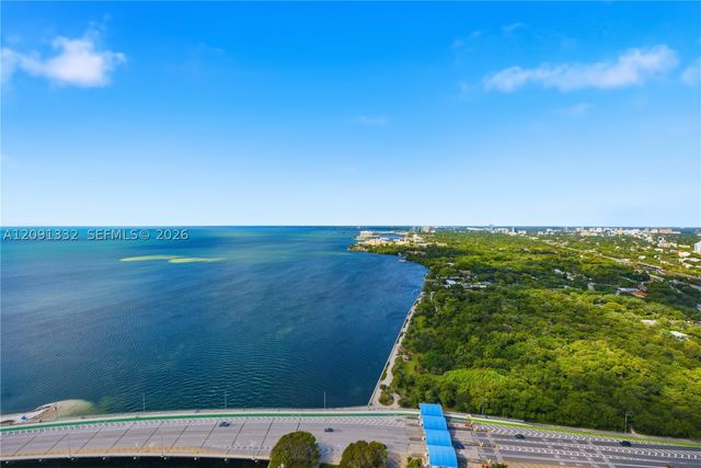 175 SE 25th Rd 3302, Miami, FL 33129