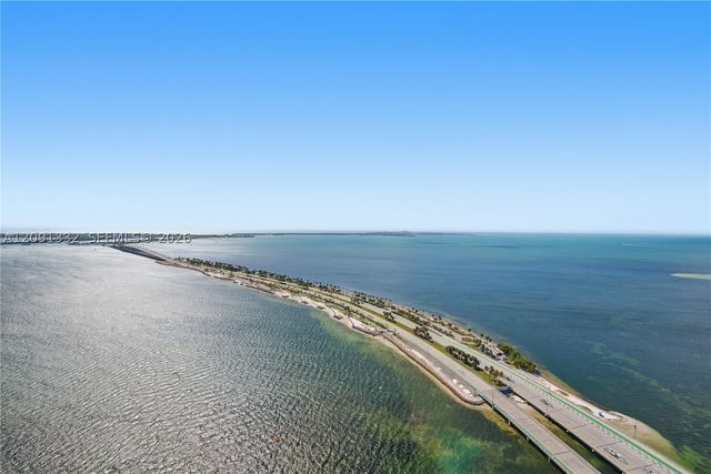 175 SE 25th Rd 3302, Miami, FL 33129