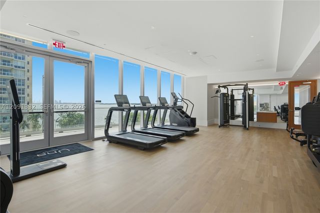 175 SE 25th Rd 3302, Miami, FL 33129