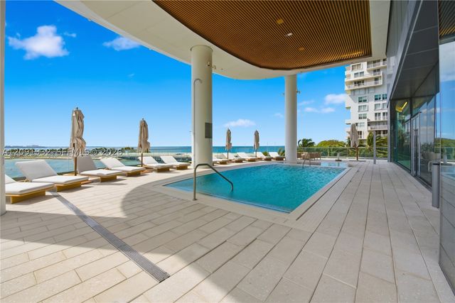175 SE 25th Rd 3302, Miami, FL 33129