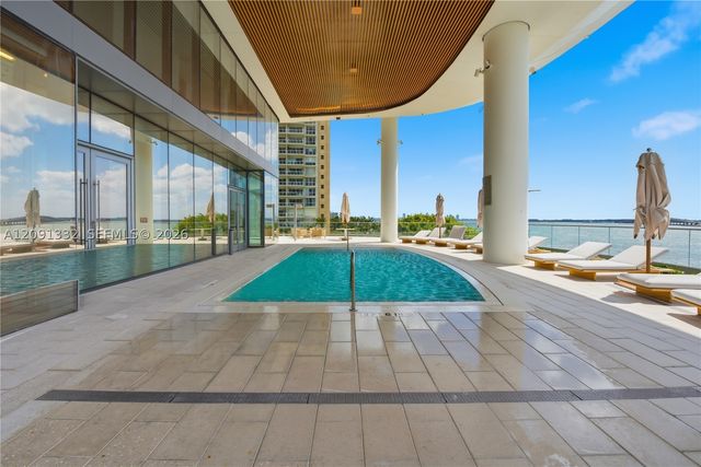 175 SE 25th Rd 3302, Miami, FL 33129