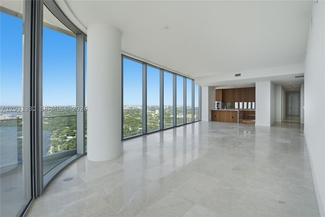 175 SE 25th Rd 3302, Miami, FL 33129