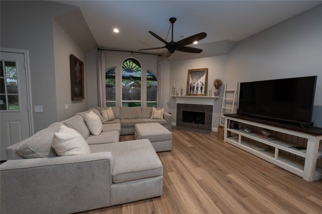 2212 Tralee Circle, Mckinney, TX 75072