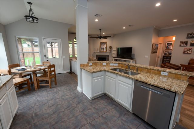 2212 Tralee Circle, Mckinney, TX 75072