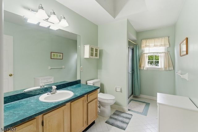 4 Crowel Rd, Hillsborough Twp., NJ 08844