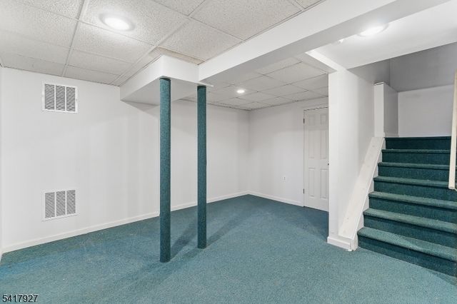 4 Crowel Rd, Hillsborough Twp., NJ 08844