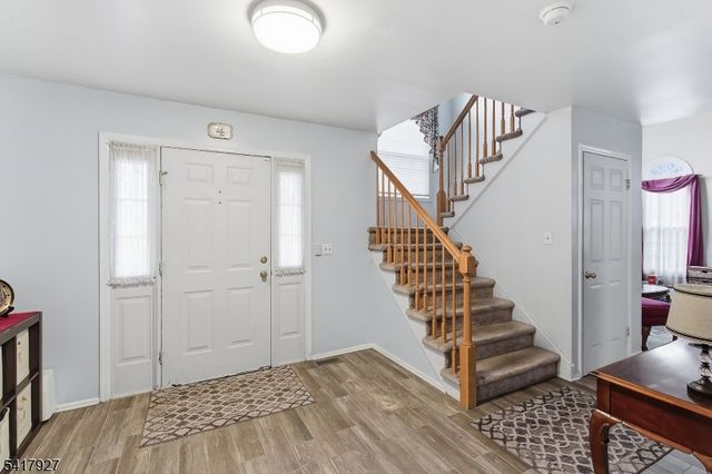 4 Crowel Rd, Hillsborough Twp., NJ 08844