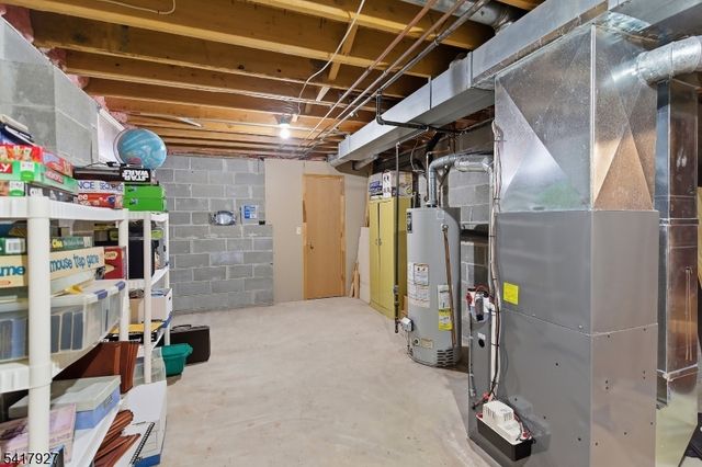 4 Crowel Rd, Hillsborough Twp., NJ 08844