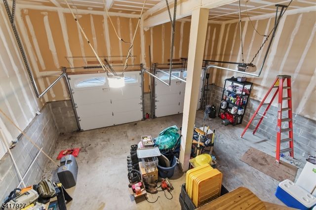 4 Crowel Rd, Hillsborough Twp., NJ 08844