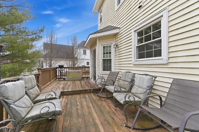 4 Crowel Rd, Hillsborough Twp., NJ 08844