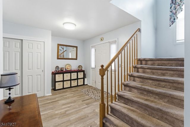 4 Crowel Rd, Hillsborough Twp., NJ 08844