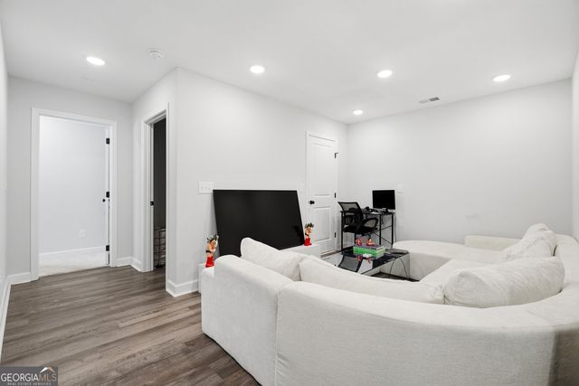 2139 Kirkham Way, Kennesaw, GA 30152